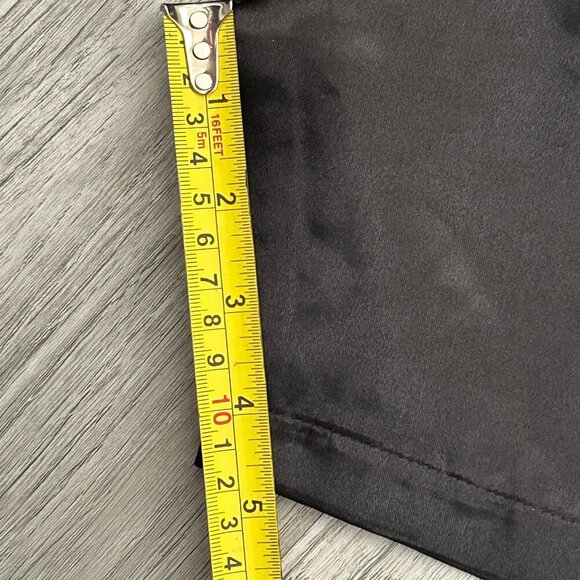 Title Boxing Youth Muay Thai Shorts Red Black Satin Kickboxing Trunks Size YM - Picture 5 of 6